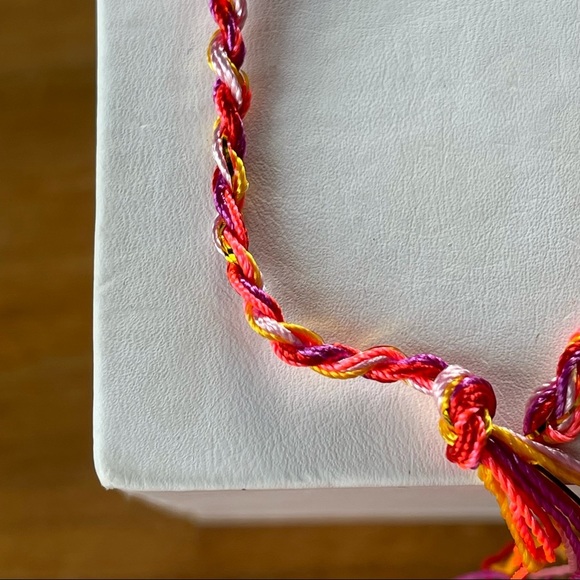 Handmade cotton floss friendship bracelets - Picture 2 of 5